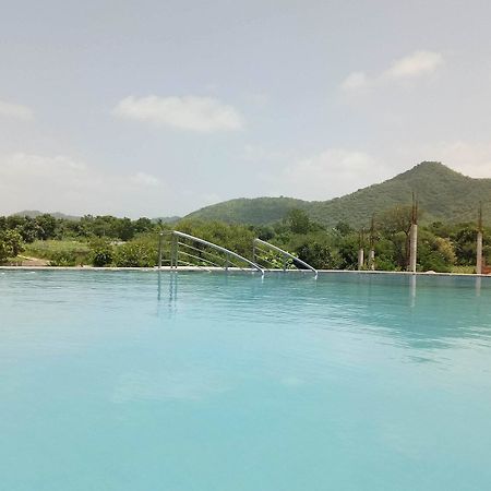 Palm Valley Svasti Resort Nāi Exterior foto